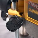 Фрезер ручной вертикальный DeWALT DW 621